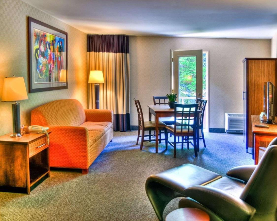 The Woodlands Inn Wilkes-Barre Dış mekan fotoğraf