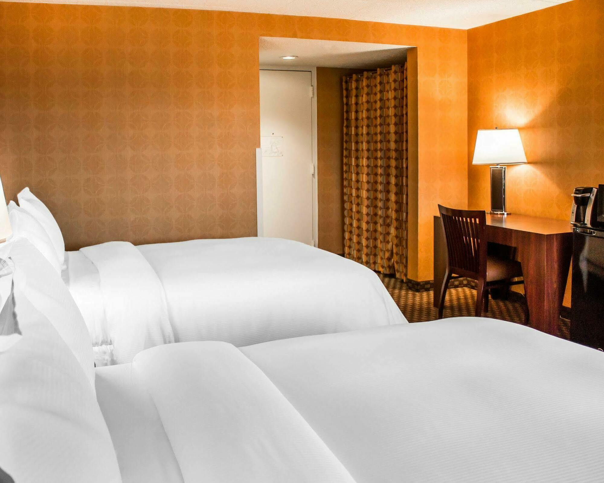 The Woodlands Inn Wilkes-Barre Dış mekan fotoğraf